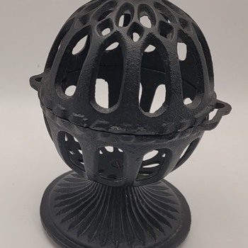 1930s Cast Iron Twine Holder - Tools and Hardware