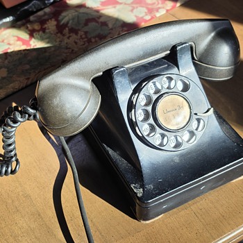Western Electric model 302 Telephone  - Telephones