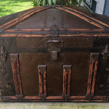 Another F. Eggeman & CO. trunk late 1880's - Furniture