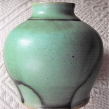 German small art pottery vase - Pottery