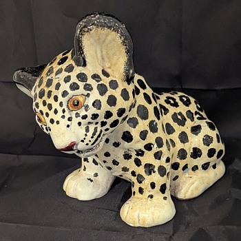 Italian ceramic leopard - Pottery