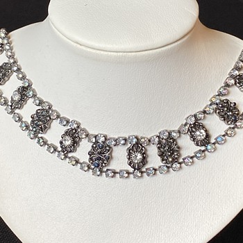 Antique necklace  - Fine Jewelry