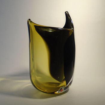 Svoboda AGS glassworks 'shark fin' art glass vase -- Czech art glass -- visit to Karlov - Art Glass