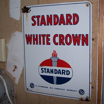 Standard White Crown 1954 Porcelain - Advertising