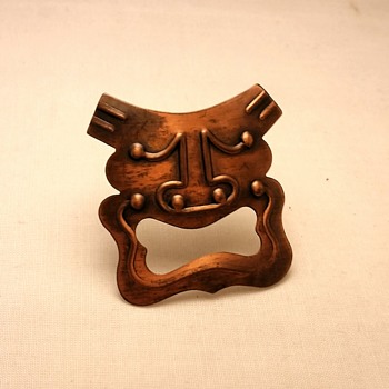 Rebajes copper pin - Costume Jewelry