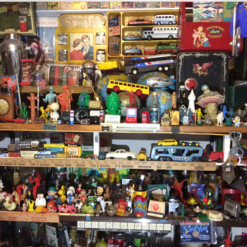 This wall is the same just latter in time but thats Relatives , season 