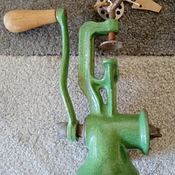 Mid 20th century green enamelled meat mincer - Kitchen