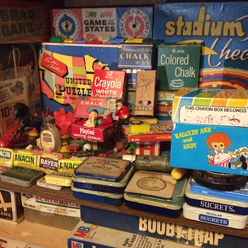 Color but don’t move they’re looking at us 