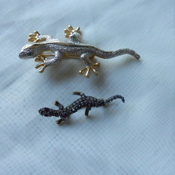 Little and large Lizard brooches - Costume Jewelry