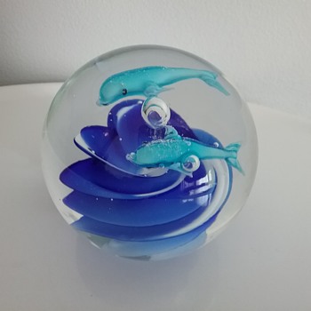 Dynasty Gallery Glass dolphins over waves paperweight  - Animals