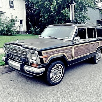 1987 Jeep Wagoneer - Classic Cars