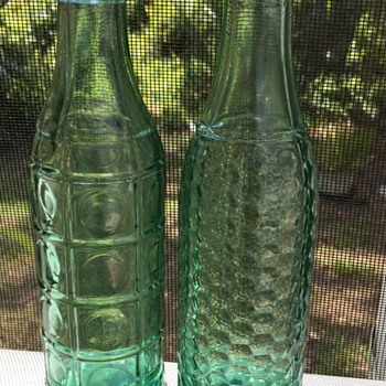 2 Art Deco soda bottles - Art Deco