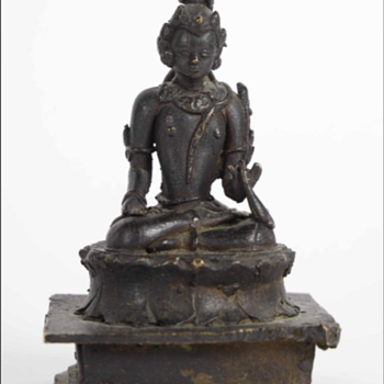 Thai ? Buddha. How old ? - Asian