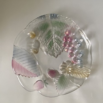 Vintage art Glass Dish  - Art Glass