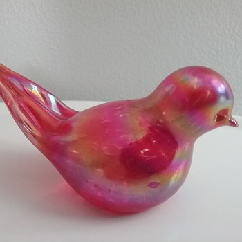 St Clair Glass bird  - Animals