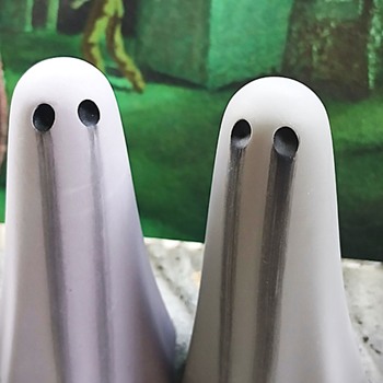 York Ghost Merchants Purple St Anthony's Phantom and Grey Shambles Phantom Set - Arts and Crafts