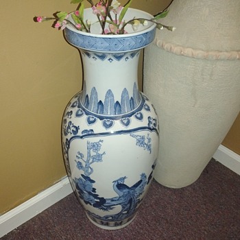 PEACOCK VASE - Pottery