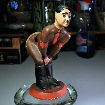 COMICAL ANTI HITLER CHALKWARE PIN CUSHION - Military and Wartime