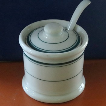 Jackson China Mustard Pot - China and Dinnerware
