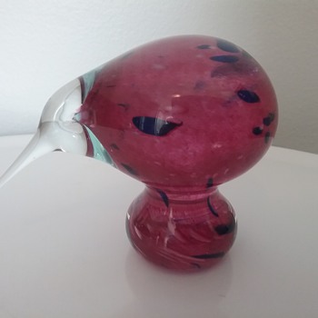 Schroders Glass kiwi bird  - Animals