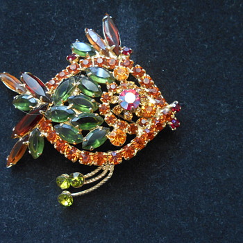 Multicolored glass fish brooch - Costume Jewelry