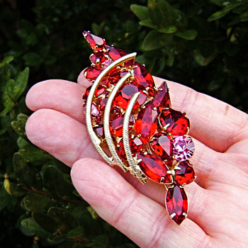 Juliana Verified Brooch - Costume Jewelry