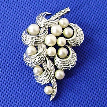 Trifari Grape Pin - Costume Jewelry