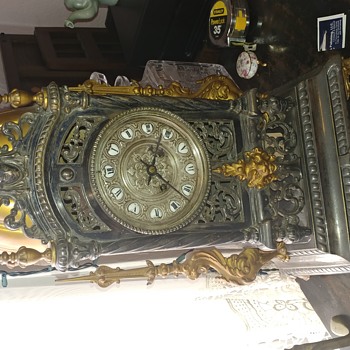 Need help on a clock - Clocks