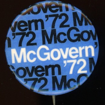 McGovern 1972 Pin - Medals Pins and Badges