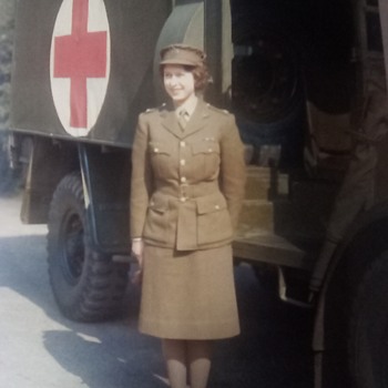 Queen Elizabeth II wartime service - Military and Wartime