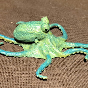 Neon Meat Dream of An Octofish Safari Ltd. - Animals