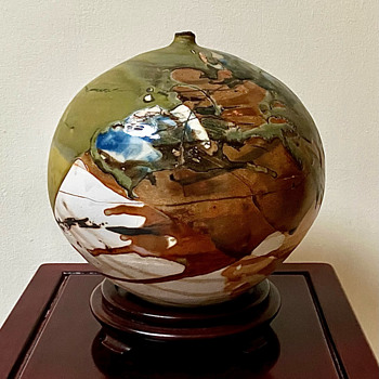 Hugh Hope (US) Studio Pottery  - Pottery