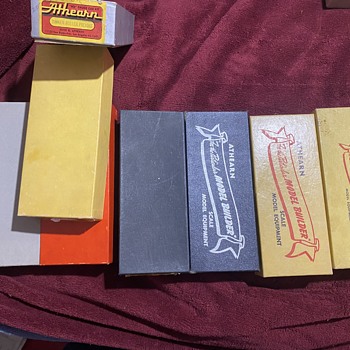 Athearn Box Timeline - Model Trains