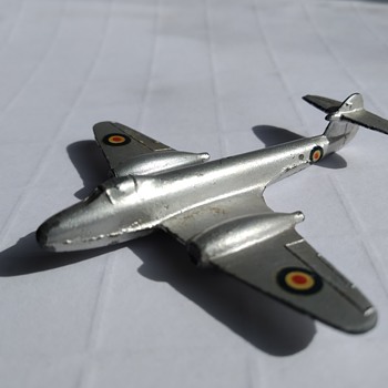 1950's Dinky Airplane 70e (732) Gloster Meteor Diecast Made In England by Meccano - Model Cars