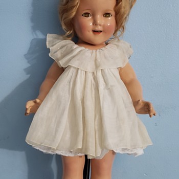 18" shirley temple - Dolls