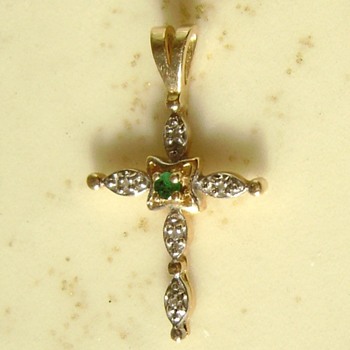 14k Gold and Emerald Cross Pendant - Fine Jewelry