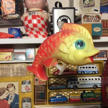 Yes-Fragile Nov. 1971 ,Sea World ,yes also see wolf ,where wolf ,there wolf 