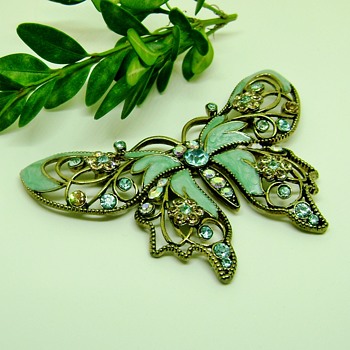 Avon Butterfly Brooch - Aqua Flight - Animals