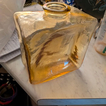 Klaus Breit????? - Art Glass