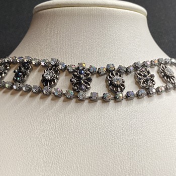 Antique necklace  - Fine Jewelry