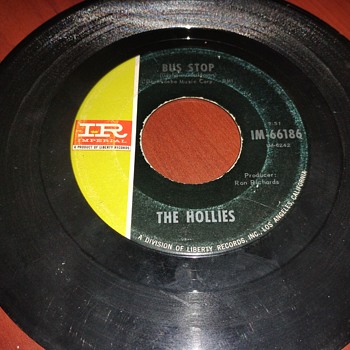 "BUS STOP"-THE HOLLIES - Records