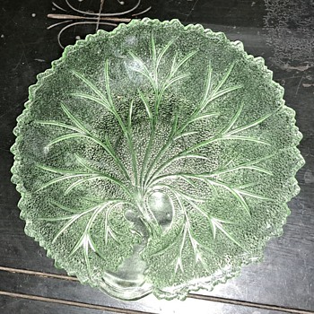 Indiana Glass Pebble Leaf Pattern Luncheon Dish - Glassware