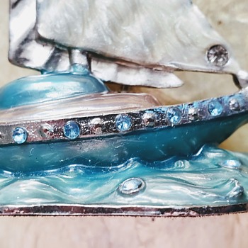 Interesting sailboat - Figurines