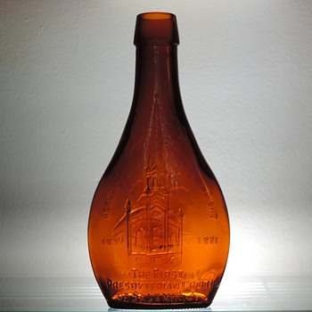 1971 First Presbyterian Church of Salem, New Jersey Bottle Flask Anchor Hocking Glass Amber Brown 150th Anniversary - Bottles