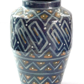 large art deco geometrical vase by leon elchinger - Pottery