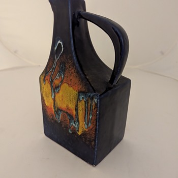 Bertoncello pitcher - Pottery