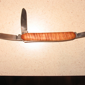 Knife I saved - Sporting Goods