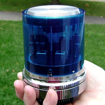 Blue Max AM Transistor Radio - Radios