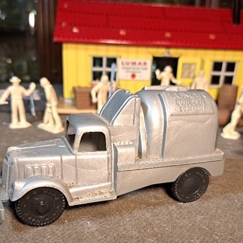 Marx Construction Camp Playset Part 3 - Toys