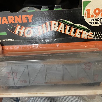 Varney “blister pack” cars - Model Trains